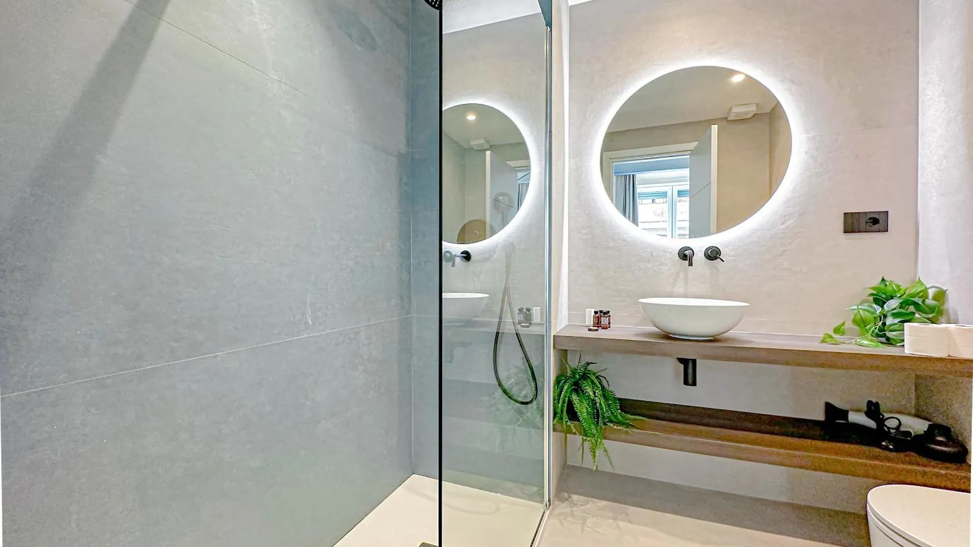 Porta Venezia - Luxy Suites - 6 Camere Milan Italie