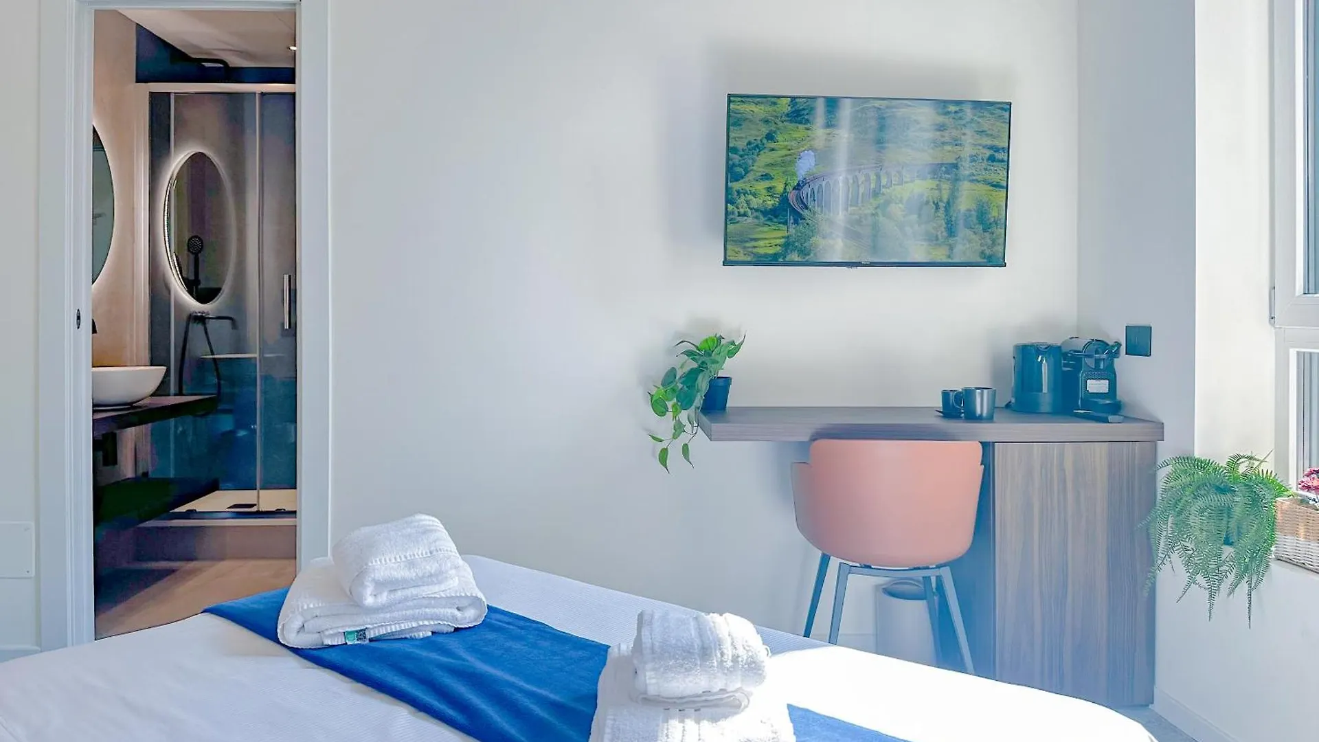 Porta Venezia - Luxy Suites - 6 Camere Milan