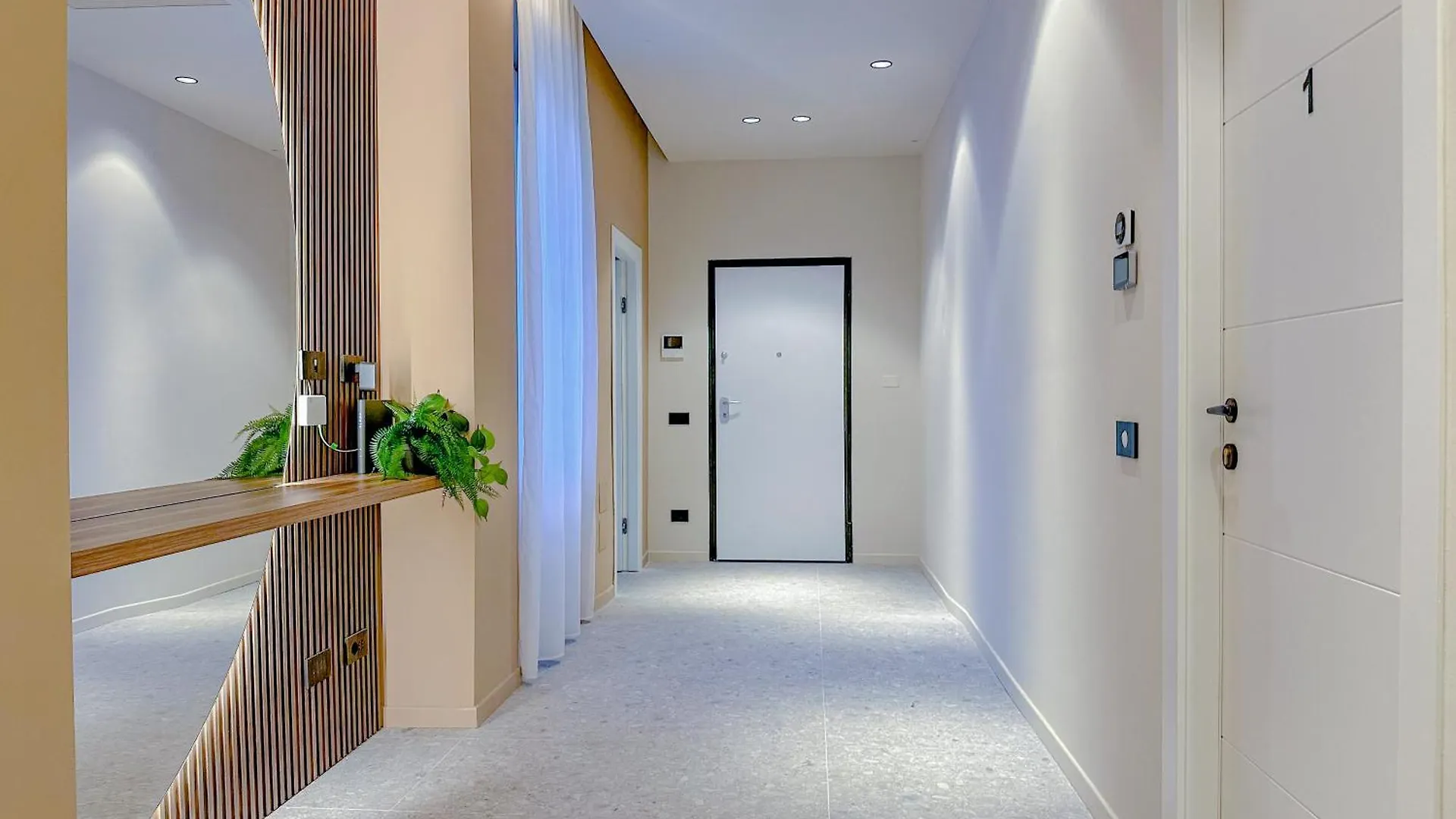 Porta Venezia - Luxy Suites - 6 Camere Milan 0*,  Italie