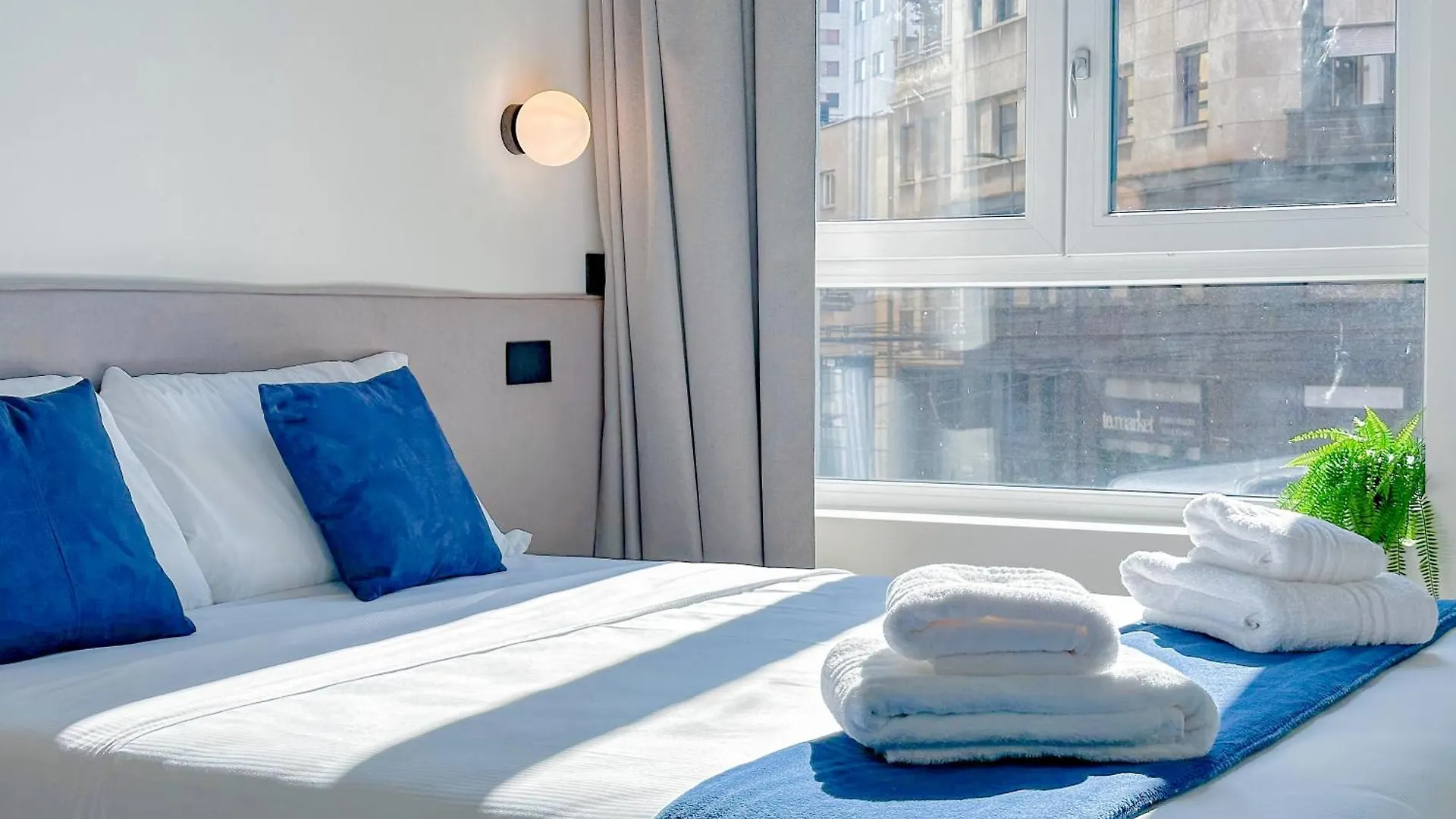 Porta Venezia - Luxy Suites - 6 Camere Milan