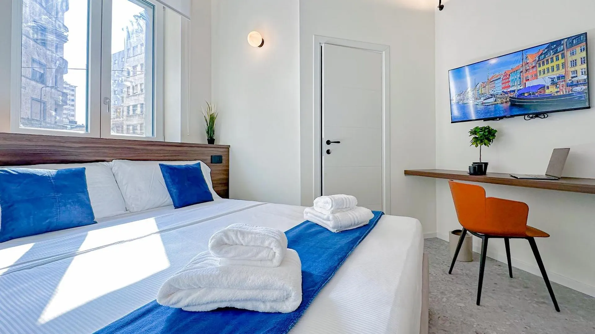 Porta Venezia - Luxy Suites - 6 Camere Milan Guest house