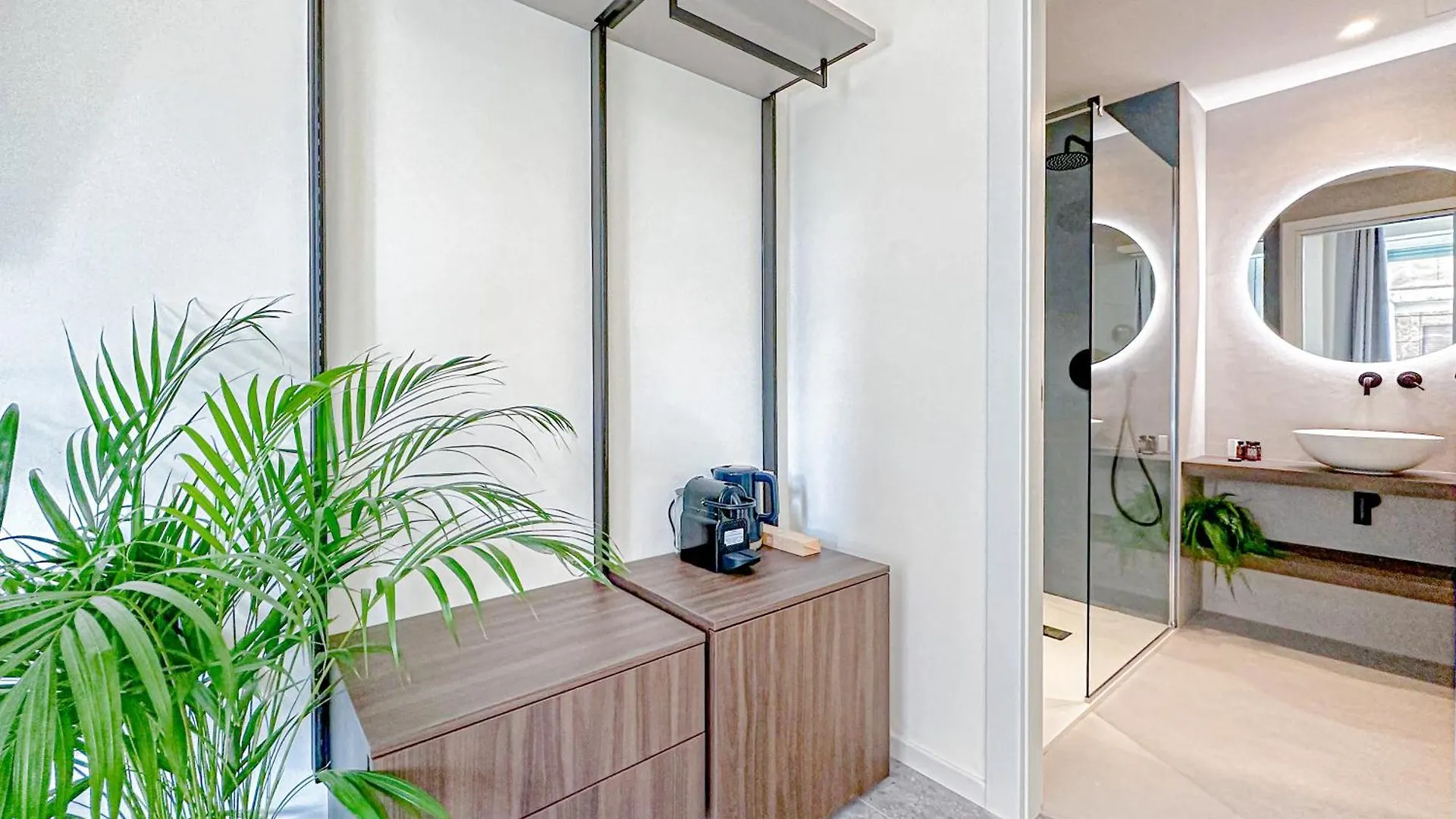 Guest house Porta Venezia - Luxy Suites - 6 Camere Milan