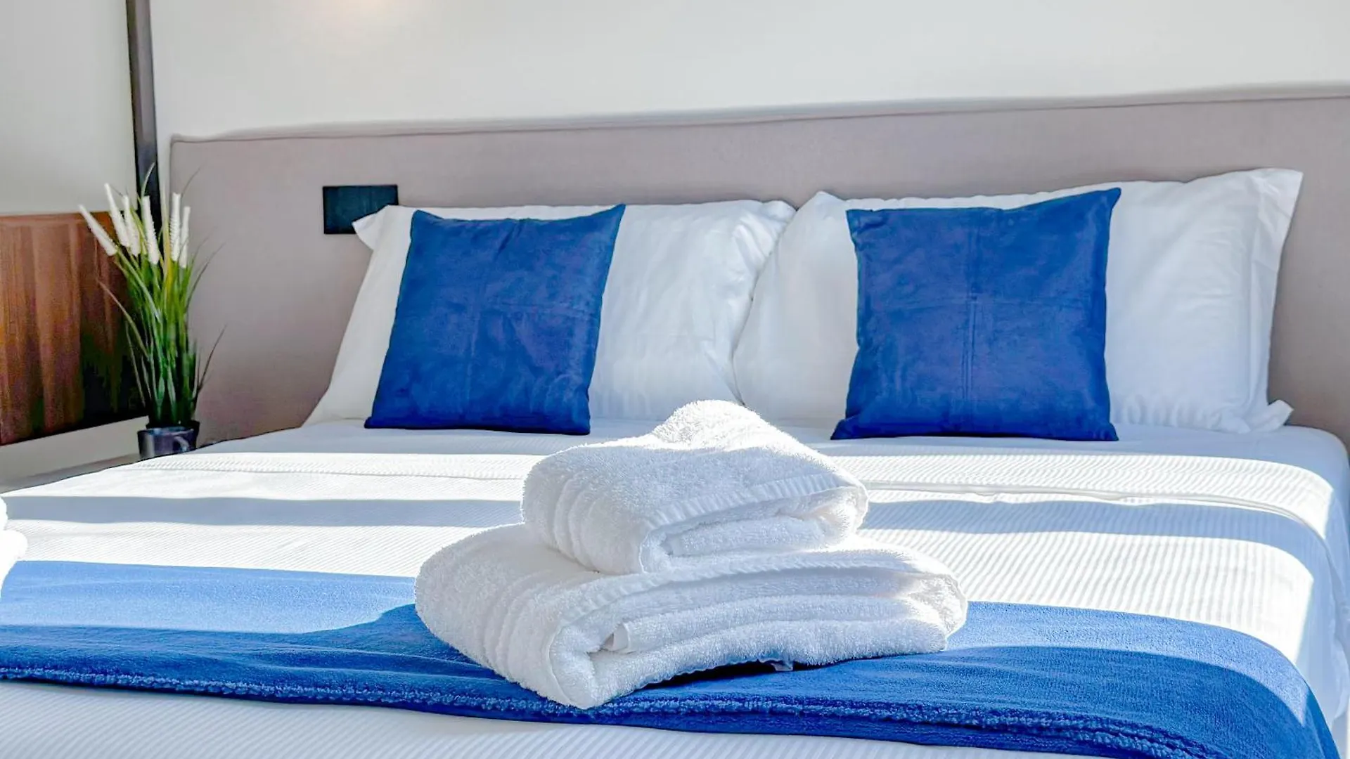 Guest house Porta Venezia - Luxy Suites - 6 Camere Milan Italy