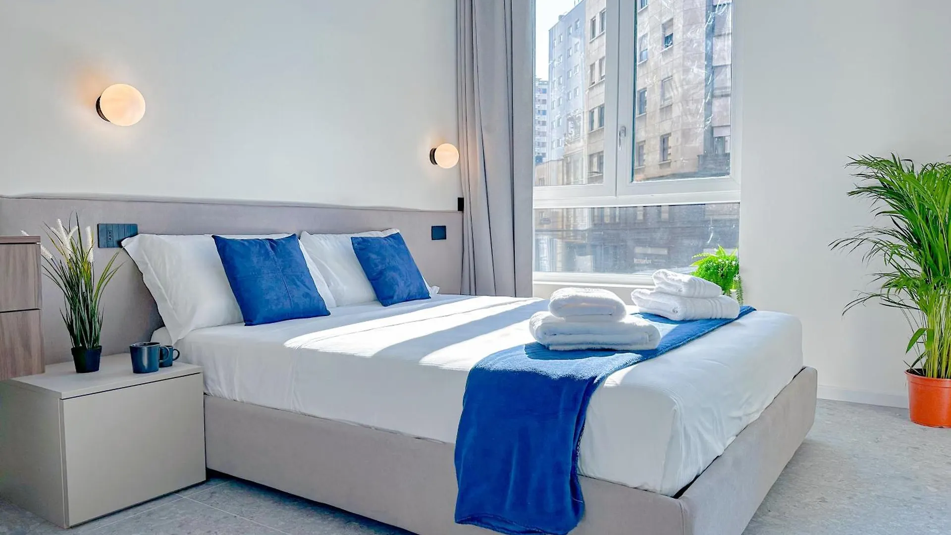 Porta Venezia - Luxy Suites - 6 Camere Milan