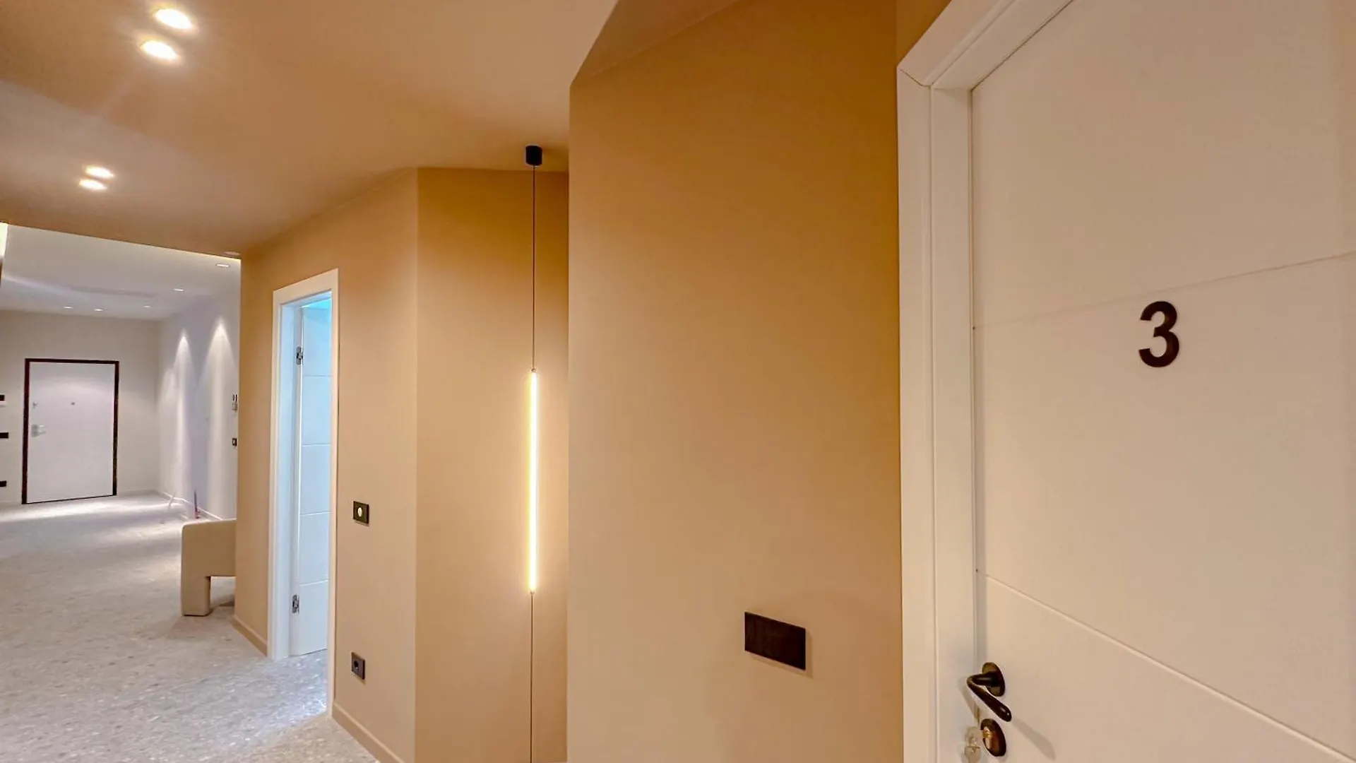 Guest house Porta Venezia - Luxy Suites - 6 Camere Milan Italy