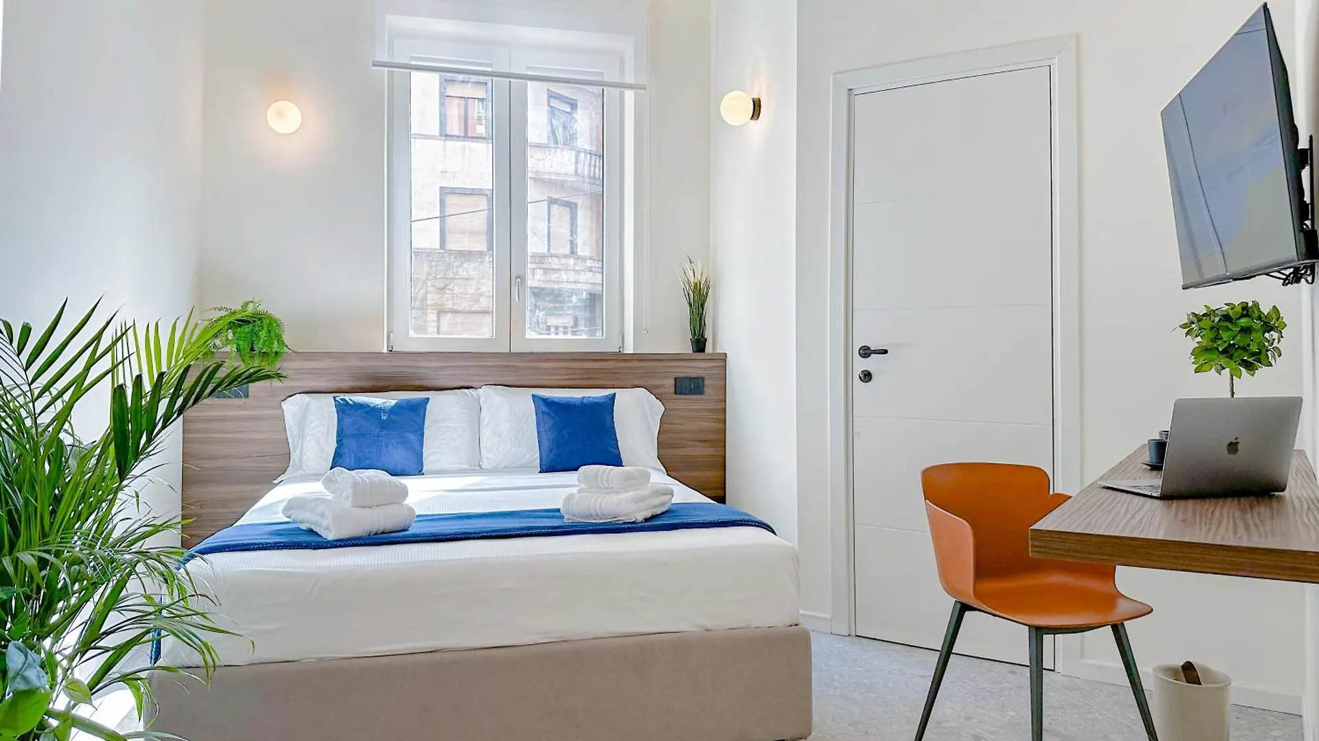 Porta Venezia - Luxy Suites - 6 Camere Milan 0*,  Italy