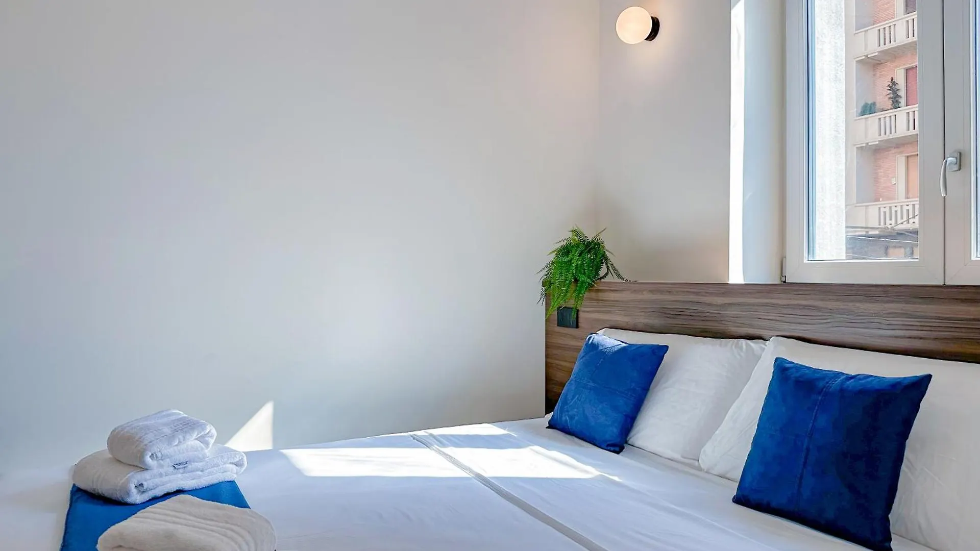 Porta Venezia - Luxy Suites - 6 Camere Milan